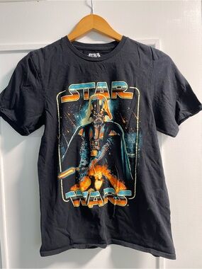 Star Wars Darth Vadar Graphic Tee